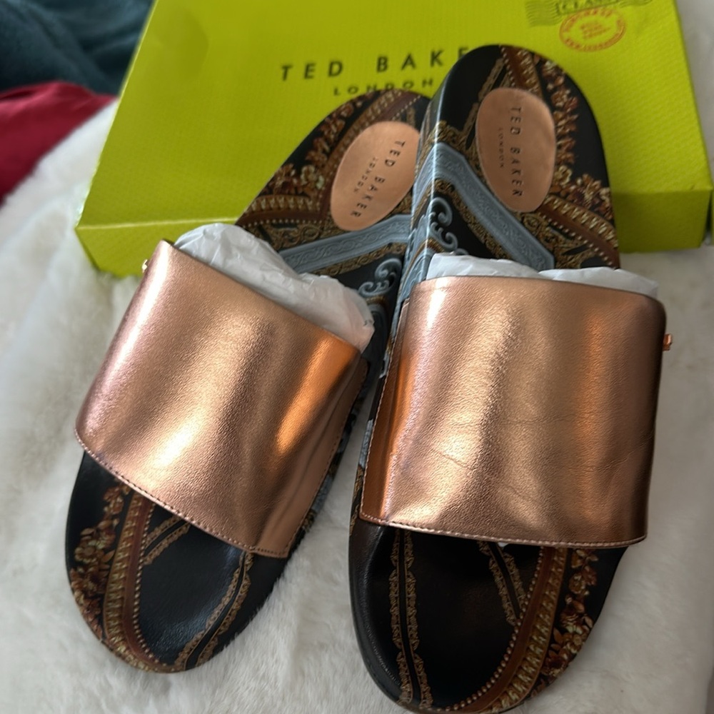 NWT Ted Baker Adeline Slides in Versailles Size EU 40/US 9
